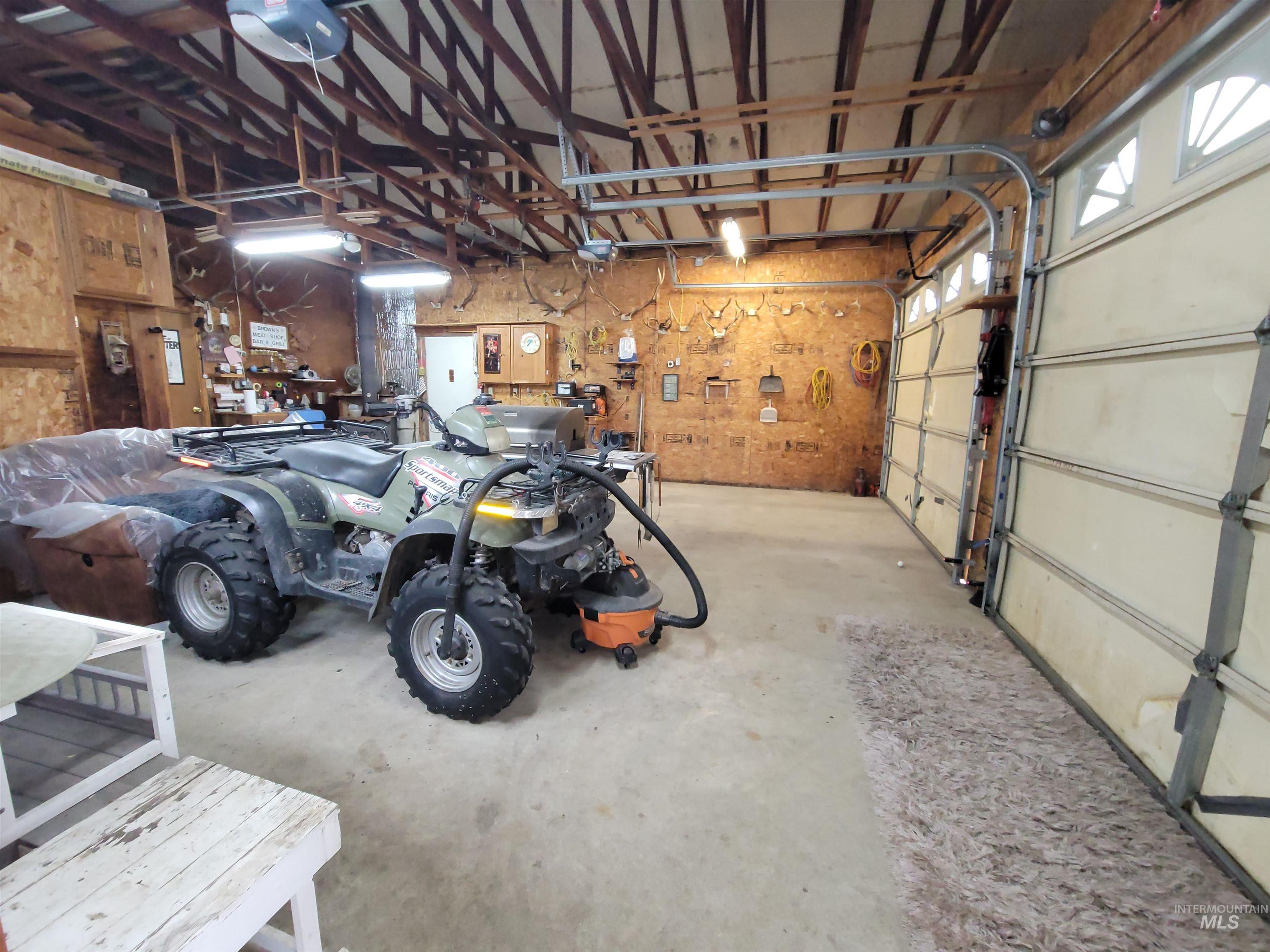 405 N 2nd St. W, Weippe, Idaho 83553, 4 Bedrooms, 2 Bathrooms, Residential For Sale, Price $230,000, 98961884