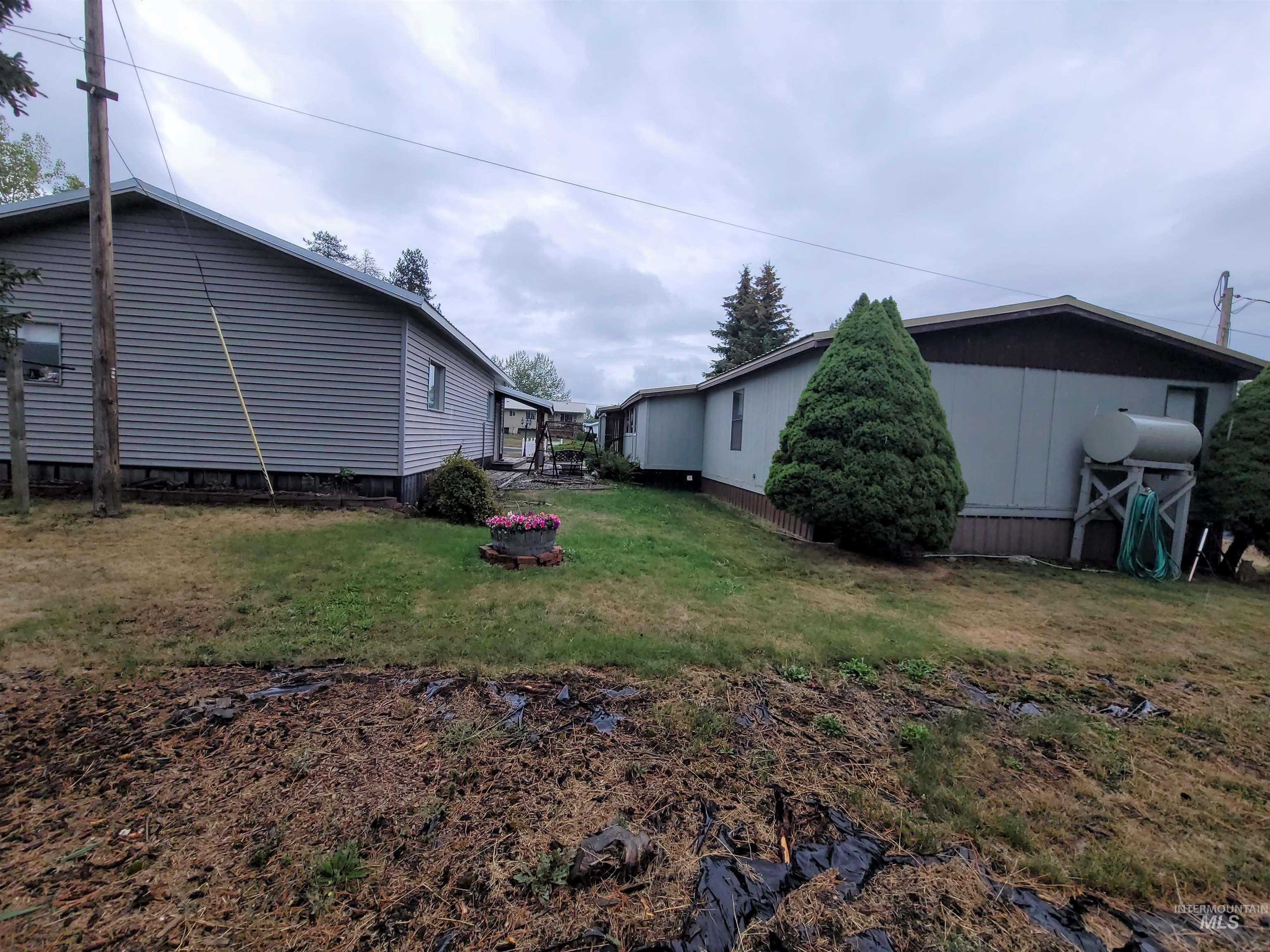 405 N 2nd St. W, Weippe, Idaho 83553, 4 Bedrooms, 2 Bathrooms, Residential For Sale, Price $230,000, 98961884