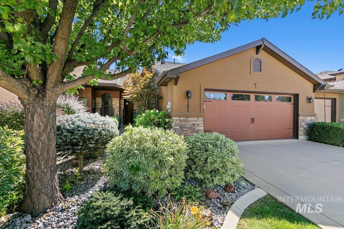 161 E Cholla Hills St, Meridian, Idaho 83646, 2 Bedrooms, 2 Bathrooms, Residential For Sale, Price $425,000, 98961920