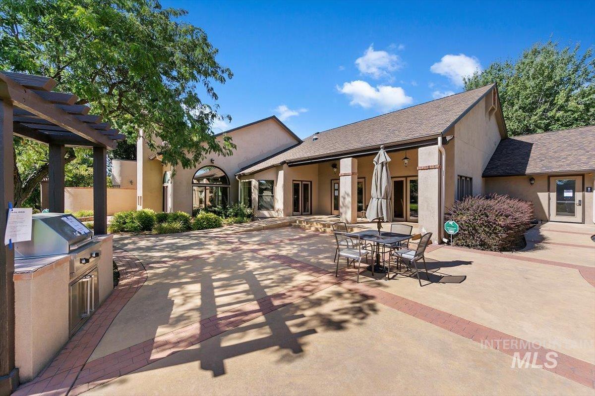 161 E Cholla Hills St, Meridian, Idaho 83646, 2 Bedrooms, 2 Bathrooms, Residential For Sale, Price $425,000, 98961920