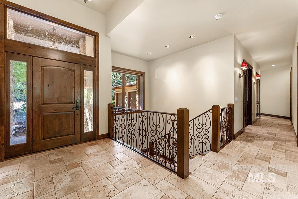 1292 E Prairie View Dr, Eagle, Idaho 83616, 5 Bedrooms, 6 Bathrooms, Residential For Sale, Price $1,698,000, 98961926