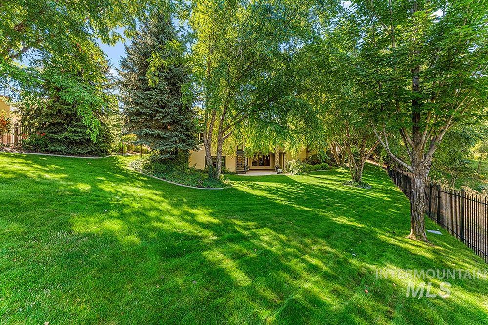 1292 E Prairie View Dr, Eagle, Idaho 83616, 5 Bedrooms, 6 Bathrooms, Residential For Sale, Price $1,698,000, 98961926