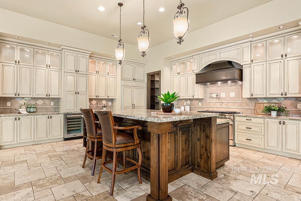 1292 E Prairie View Dr, Eagle, Idaho 83616, 5 Bedrooms, 6 Bathrooms, Residential For Sale, Price $1,698,000, 98961926