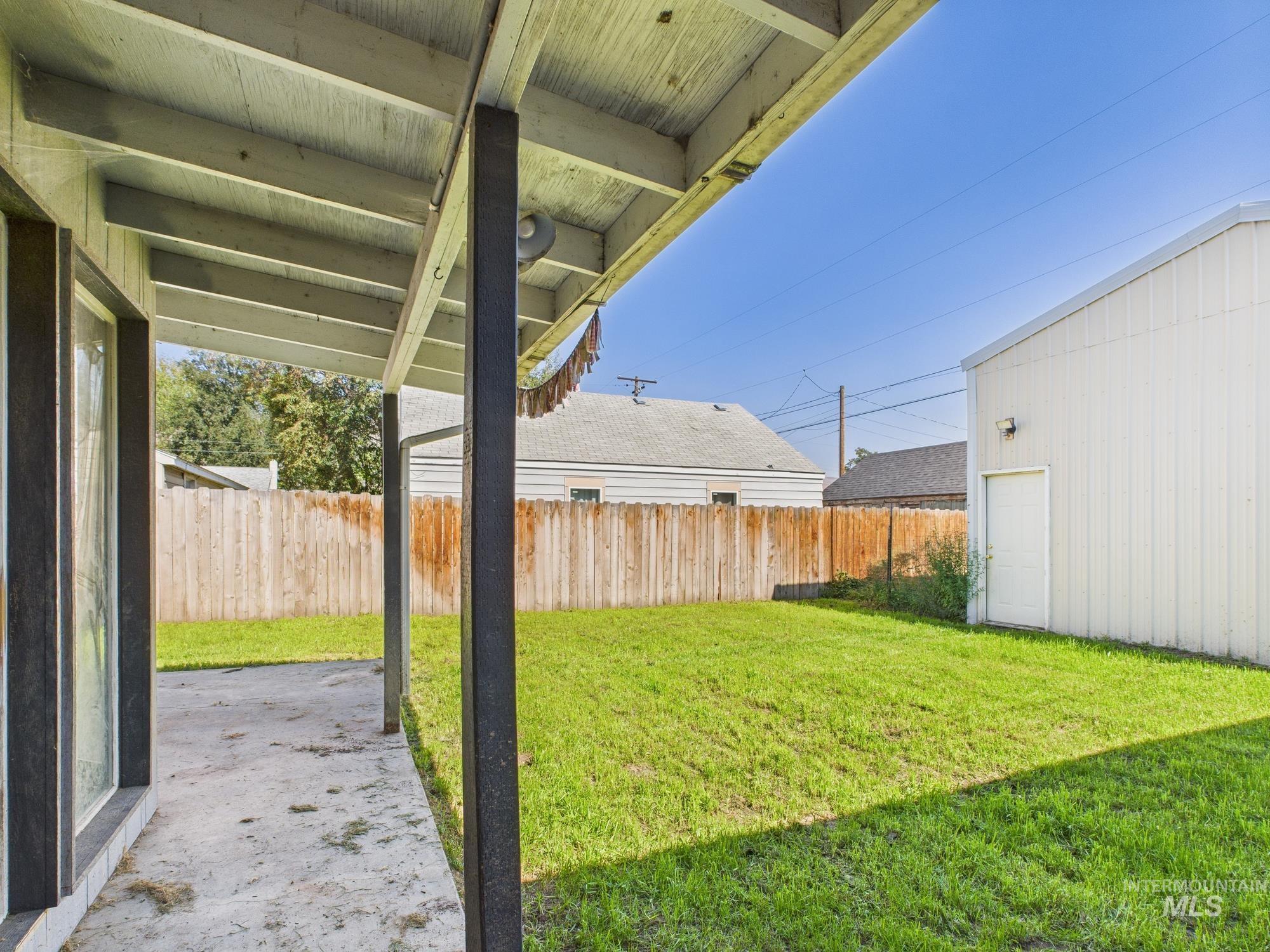 705 12th Street, Clarkston, Washington 99403, 4 Bedrooms, 2 Bathrooms, Residential For Sale, Price $355,000, 98961933