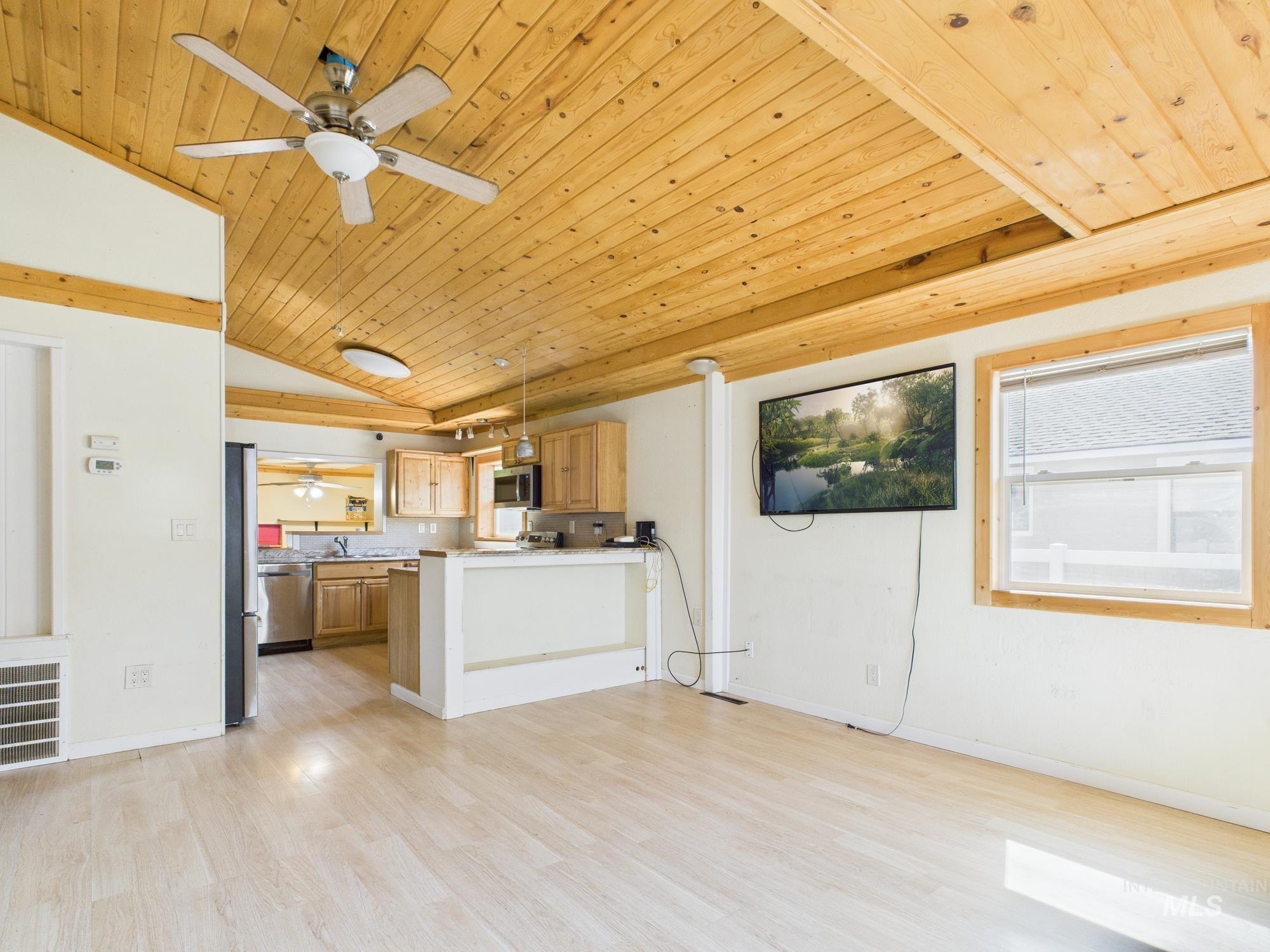 705 12th Street, Clarkston, Washington 99403, 4 Bedrooms, 2 Bathrooms, Residential For Sale, Price $355,000, 98961933