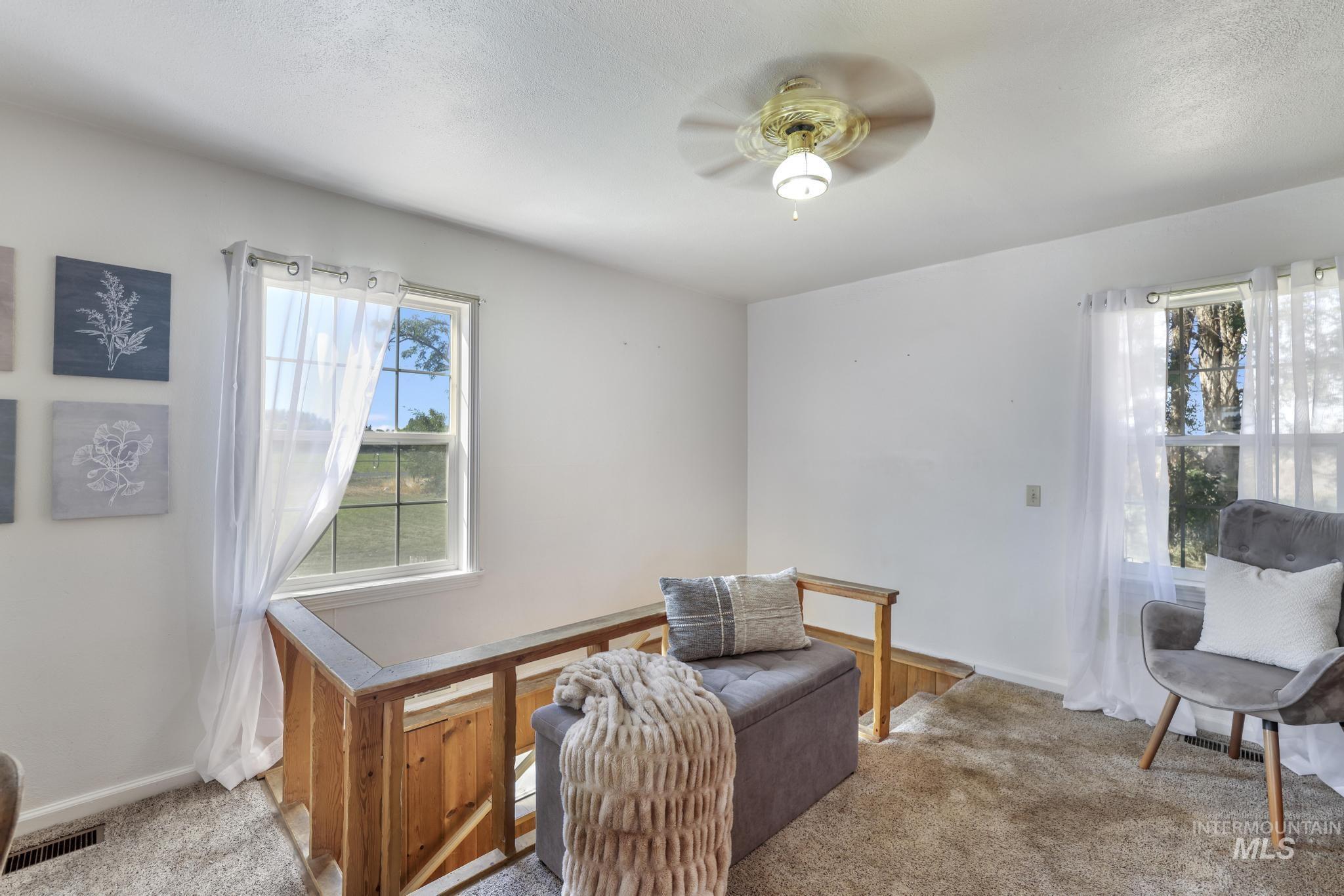 1306 7th Avenue W, Gooding, Idaho 83330, 2 Bedrooms, 1 Bathroom, Residential For Sale, Price $349,900, 98961936