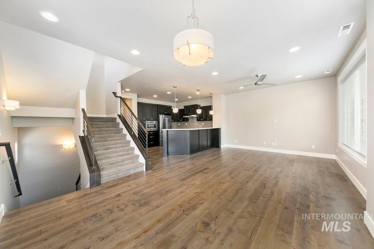 3242 E Front Runner Lane, Boise, Idaho 83716-0000, 3 Bedrooms, 3 Bathrooms, Residential For Sale, Price $650,000, 98961940