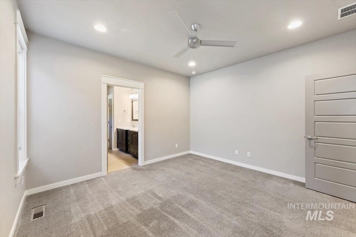 6253 N Winward Ln, Meridian, Idaho 83646-3322, 3 Bedrooms, 3 Bathrooms, Residential For Sale, Price $610,000, 98961941