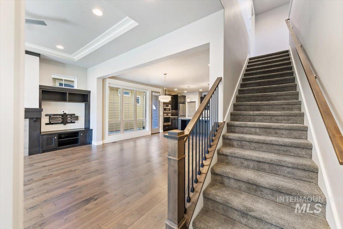 6253 N Winward Ln, Meridian, Idaho 83646-3322, 3 Bedrooms, 3 Bathrooms, Residential For Sale, Price $610,000, 98961941