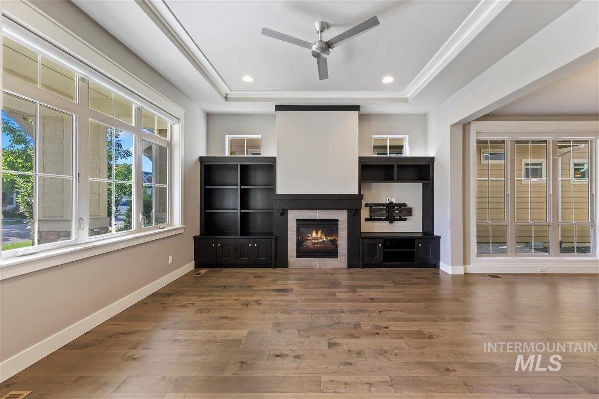 6253 N Winward Ln, Meridian, Idaho 83646-3322, 3 Bedrooms, 3 Bathrooms, Residential For Sale, Price $610,000, 98961941