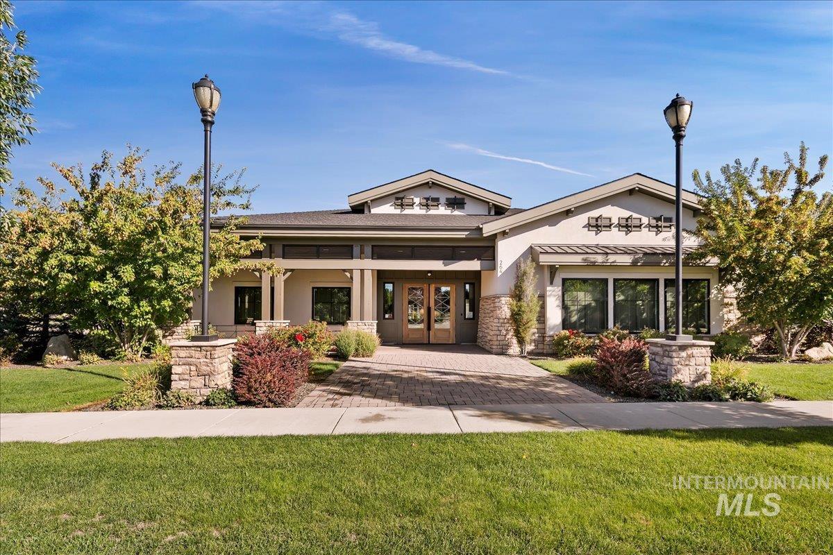 6253 N Winward Ln, Meridian, Idaho 83646-3322, 3 Bedrooms, 3 Bathrooms, Residential For Sale, Price $610,000, 98961941