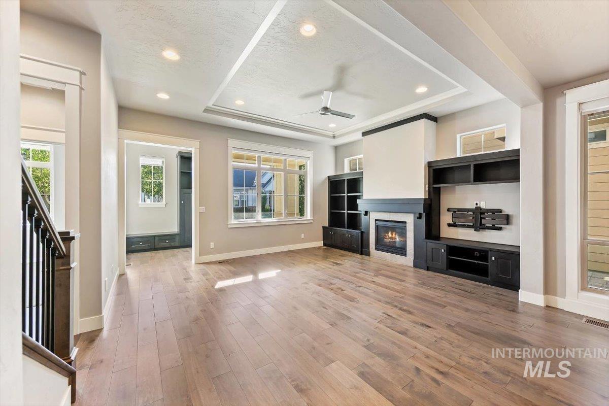 6253 N Winward Ln, Meridian, Idaho 83646-3322, 3 Bedrooms, 3 Bathrooms, Residential For Sale, Price $610,000, 98961941
