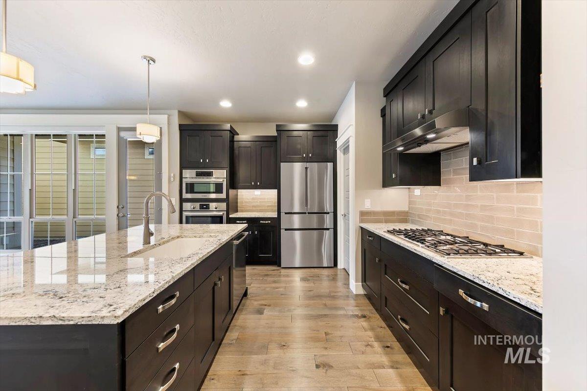 6253 N Winward Ln, Meridian, Idaho 83646-3322, 3 Bedrooms, 3 Bathrooms, Residential For Sale, Price $610,000, 98961941