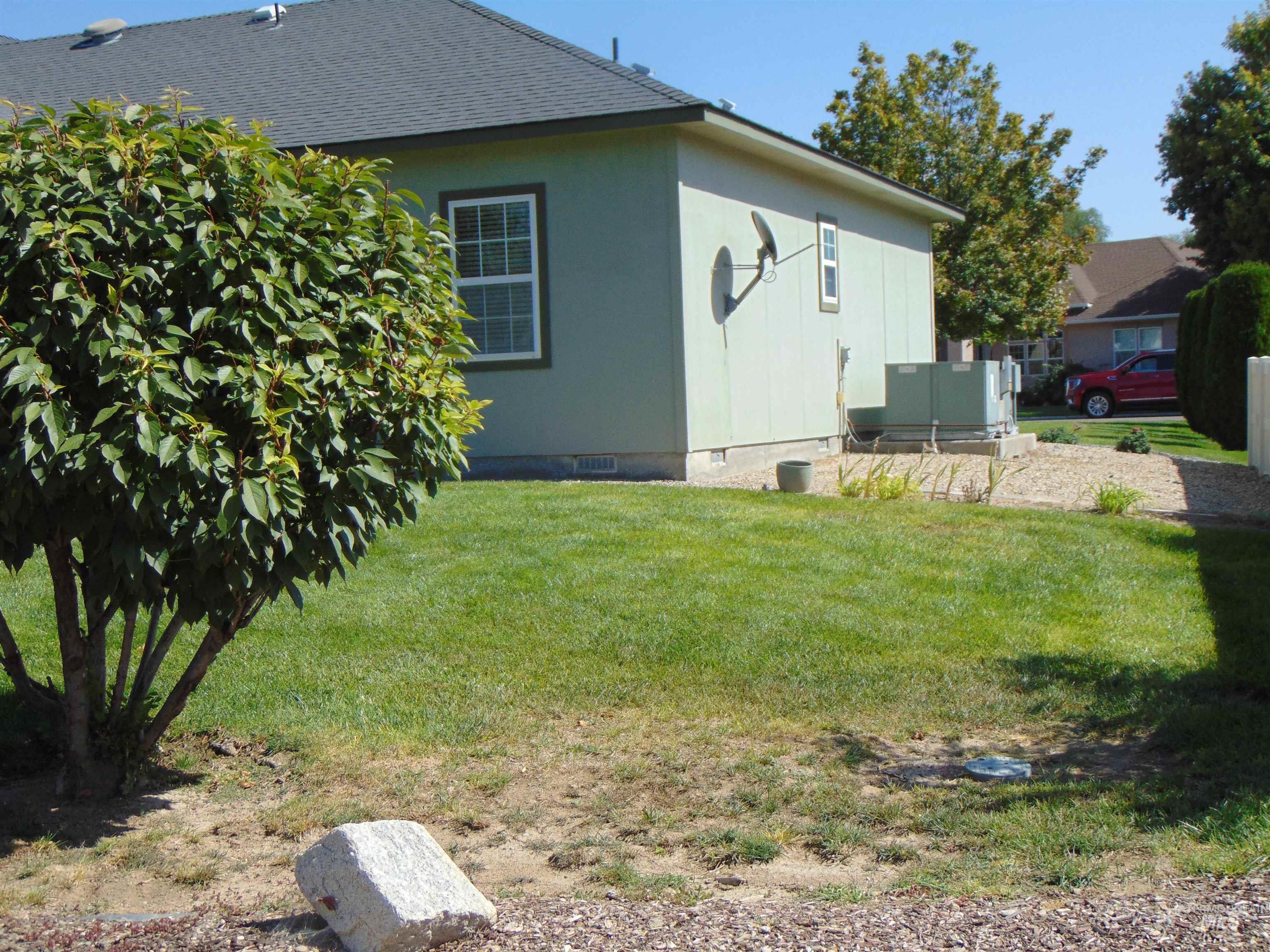 View of green lawn