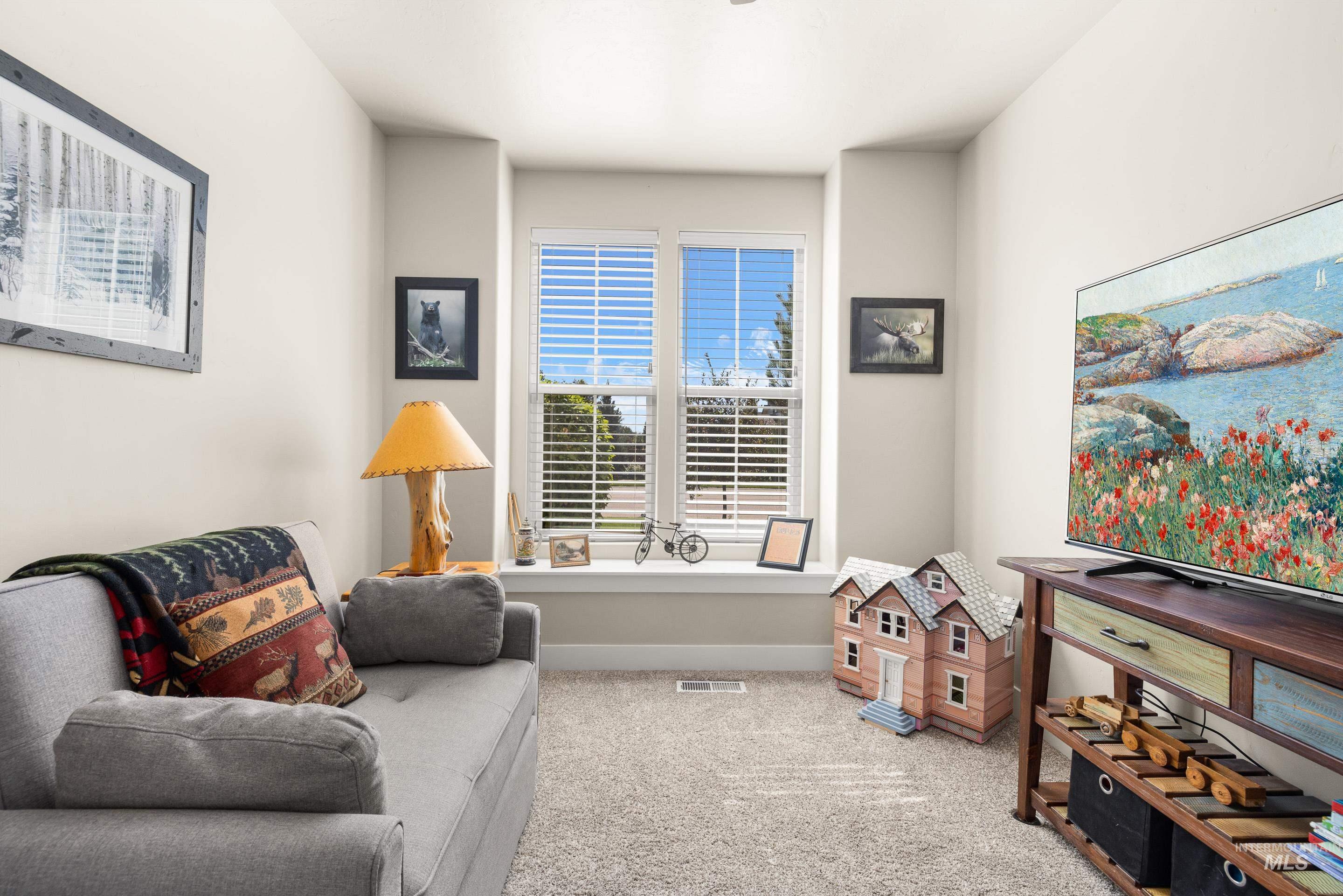 5624 W Venetian Dr, Eagle, Idaho 83616-7323, 3 Bedrooms, 2 Bathrooms, Residential For Sale, Price $725,000, 98961974