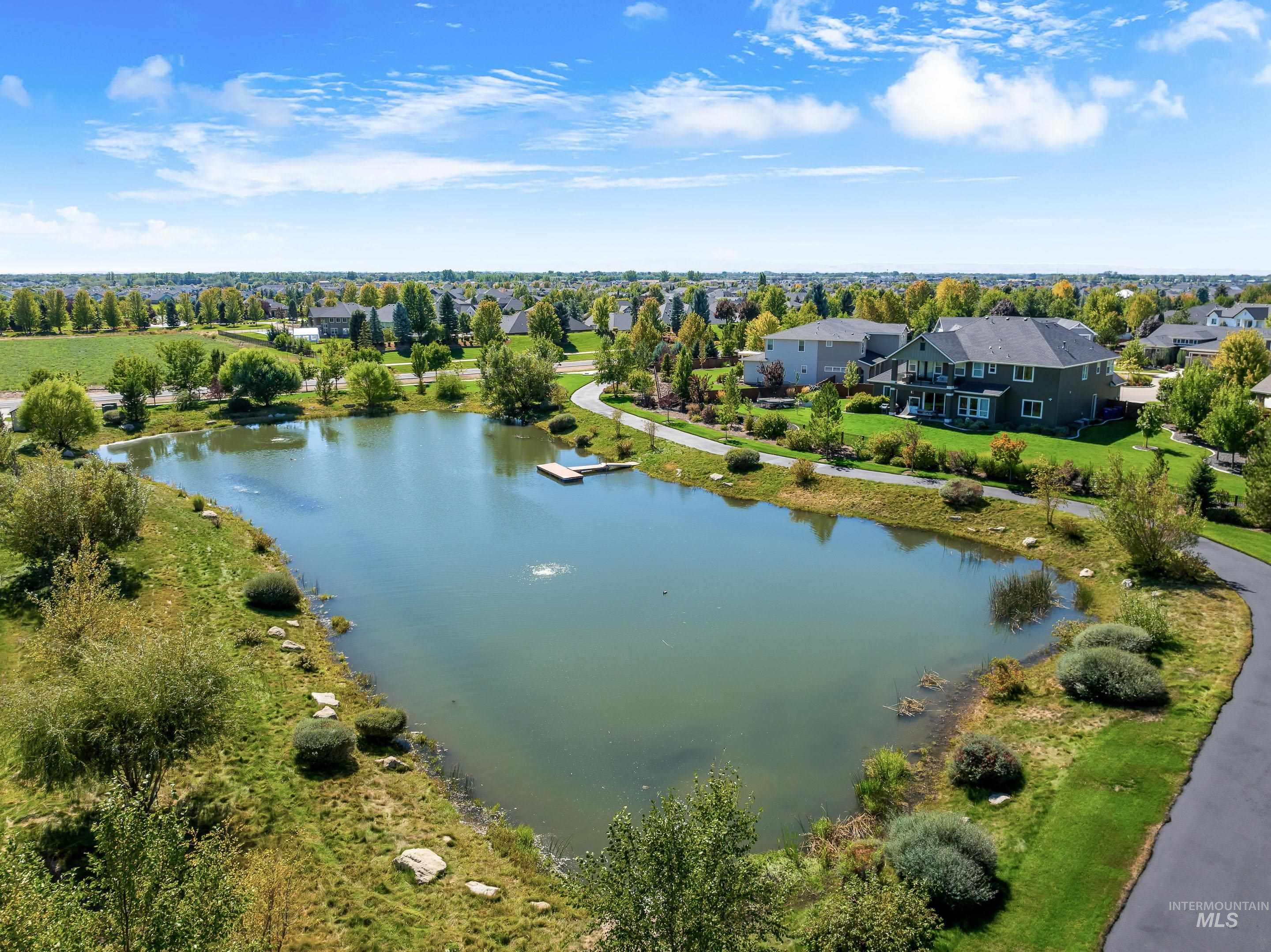 5624 W Venetian Dr, Eagle, Idaho 83616-7323, 3 Bedrooms, 2 Bathrooms, Residential For Sale, Price $725,000, 98961974