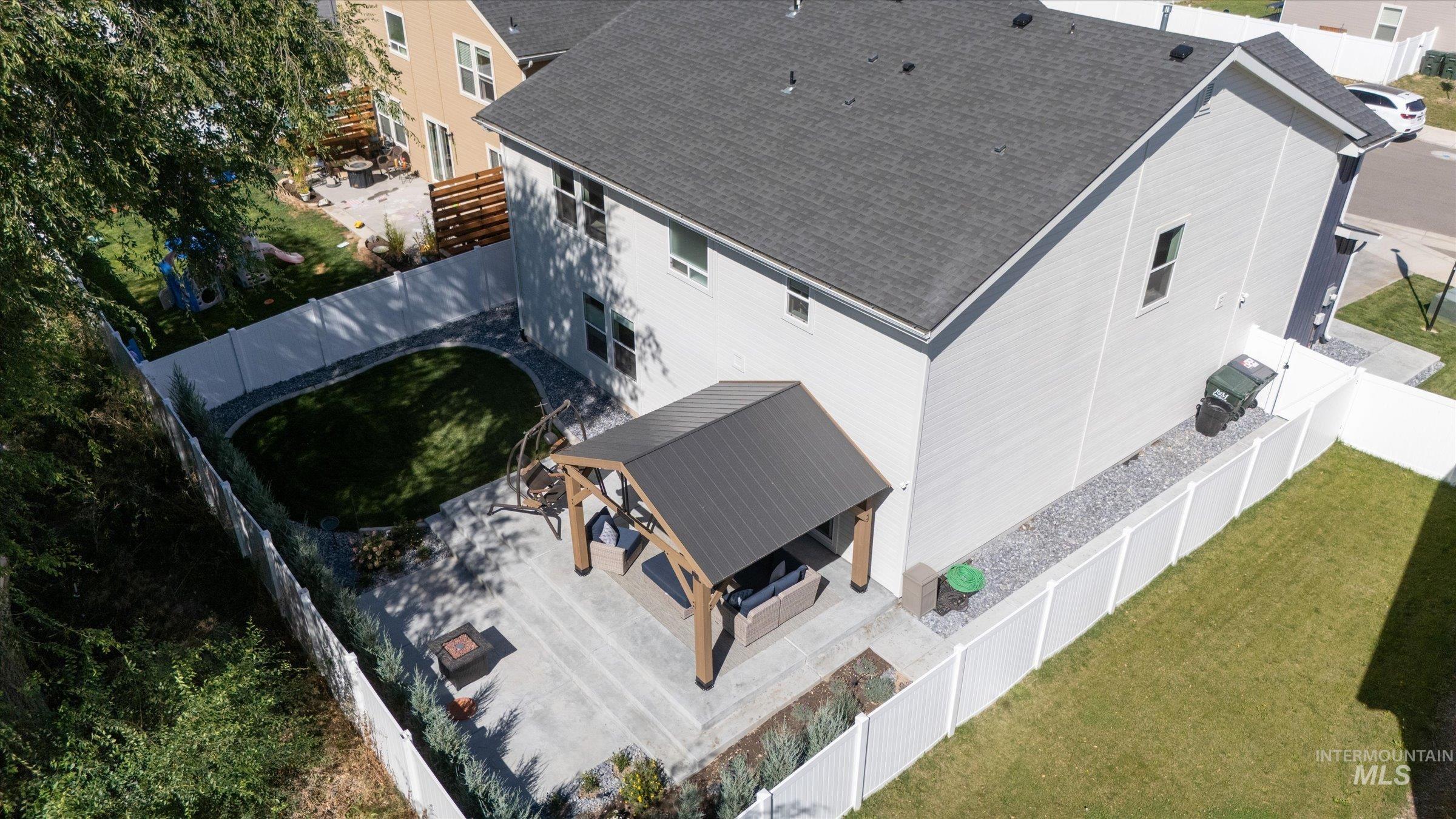917 E Dunrobin St, Kuna, Idaho 83634-5613, 5 Bedrooms, 4 Bathrooms, Residential For Sale, Price $599,995, 98961975