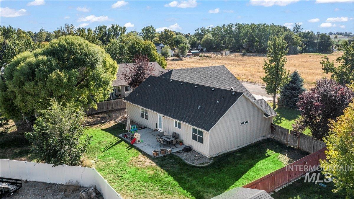 2809 Dorman Ave, Caldwell, Idaho 83605, 3 Bedrooms, 2.5 Bathrooms, Residential For Sale, Price $468,000, 98961985