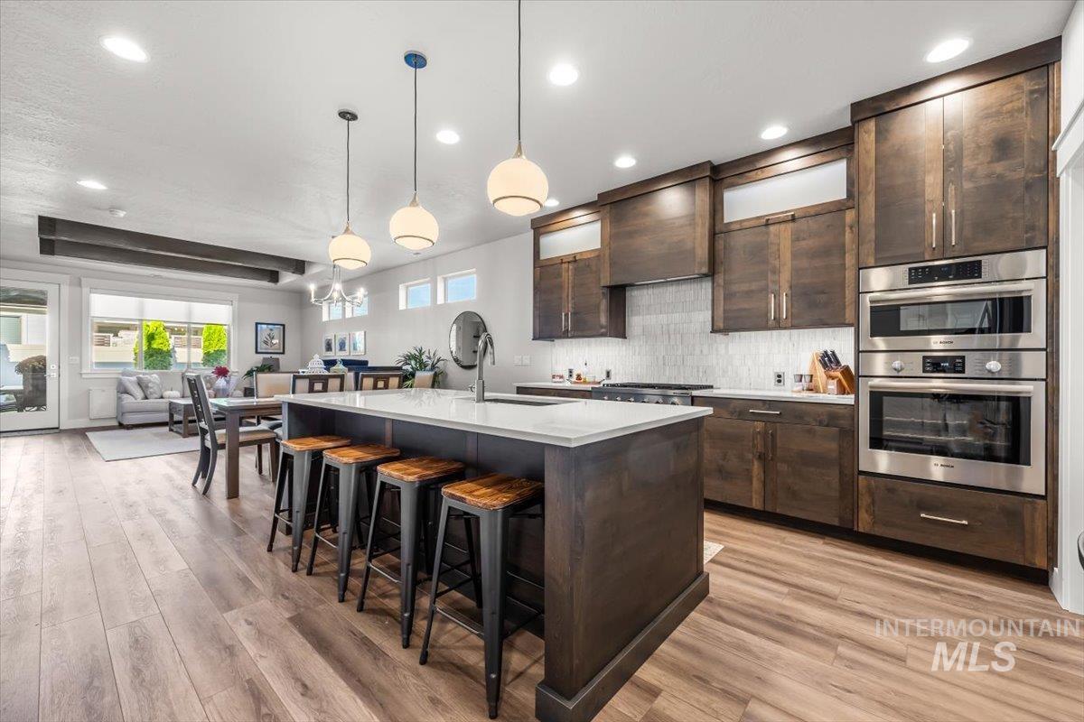 147 N Grove Oak Ln, Eagle, Idaho 83616, 3 Bedrooms, 2.5 Bathrooms, Residential For Sale, Price $649,900, 98961987