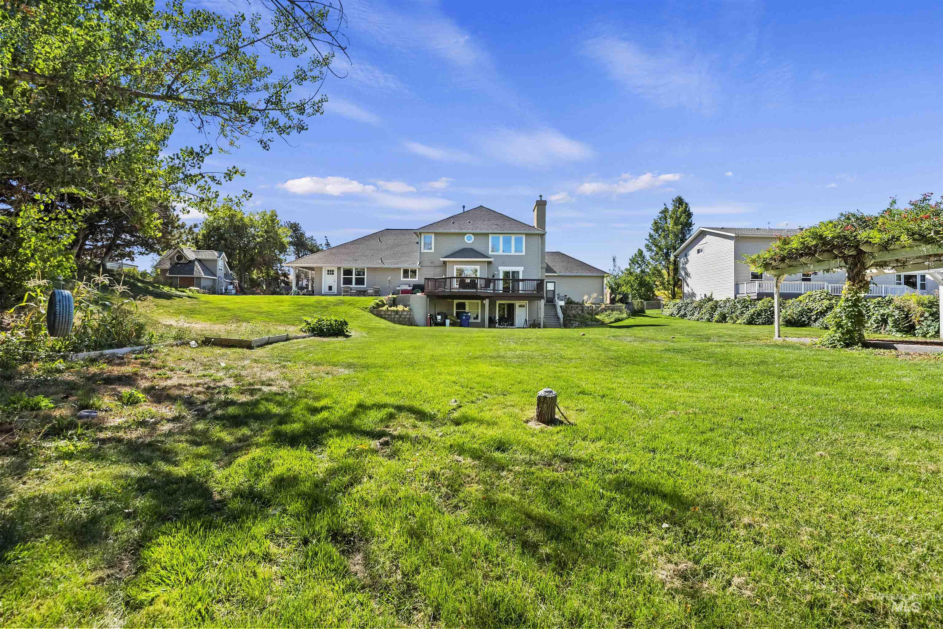 3160 E Springwood, Meridian, Idaho 83642, 6 Bedrooms, 4 Bathrooms, Residential For Sale, Price $1,700,000, 98961988