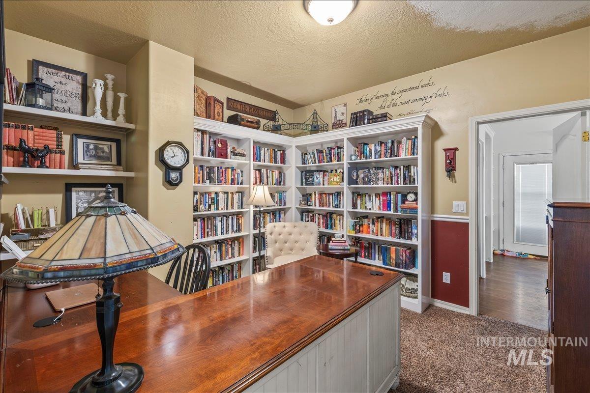 1816 W Whitestone Ct, Meridian, Idaho 83646, 4 Bedrooms, 3 Bathrooms, Residential For Sale, Price $629,999, 98961993