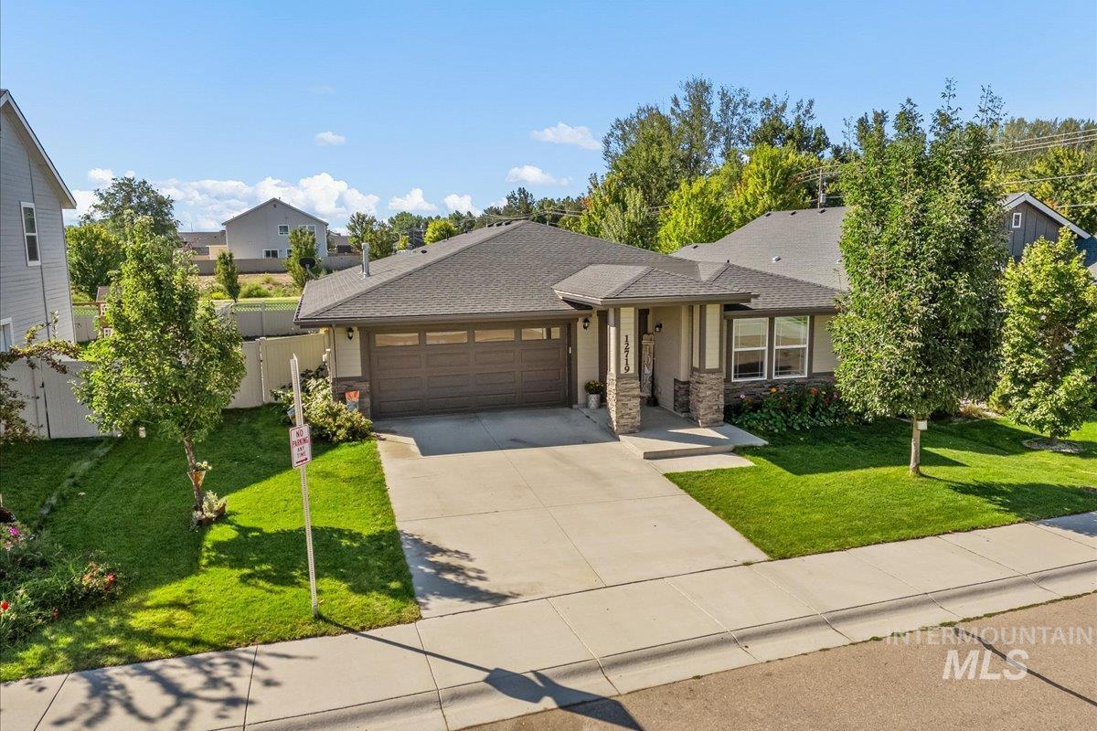 12719 W Hidden Point Drive, Star, Idaho 83669, 3 Bedrooms, 2 Bathrooms, Residential For Sale, Price $490,000, 98961994