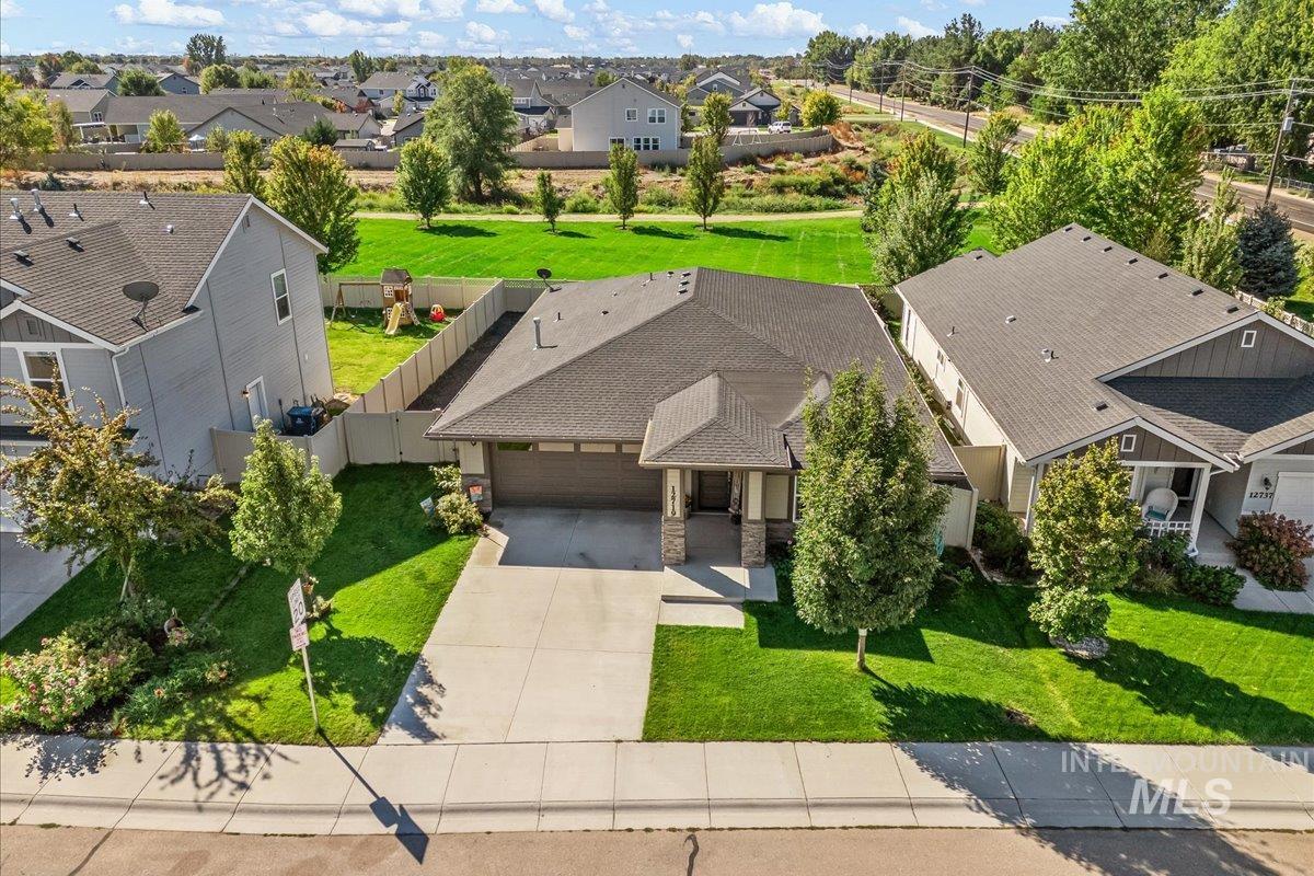 12719 W Hidden Point Drive, Star, Idaho 83669, 3 Bedrooms, 2 Bathrooms, Residential For Sale, Price $490,000, 98961994