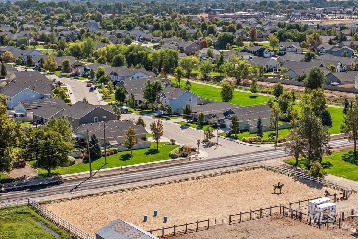 12719 W Hidden Point Drive, Star, Idaho 83669, 3 Bedrooms, 2 Bathrooms, Residential For Sale, Price $490,000, 98961994