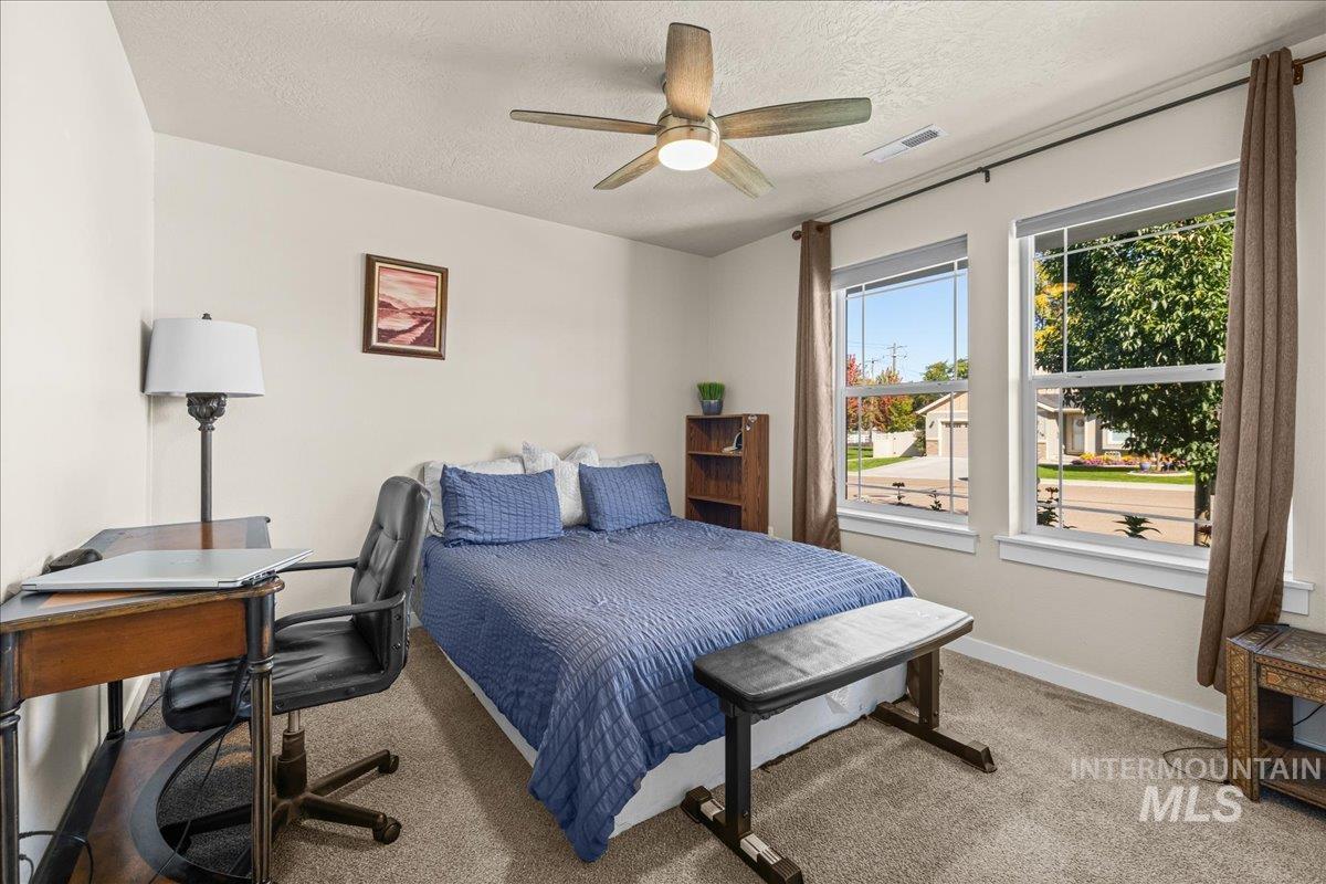 12719 W Hidden Point Drive, Star, Idaho 83669, 3 Bedrooms, 2 Bathrooms, Residential For Sale, Price $490,000, 98961994