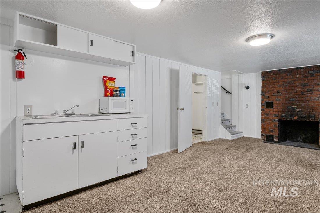 1404 S Joyce St, Boise, Idaho 83706, 4 Bedrooms, 2 Bathrooms, Residential For Sale, Price $699,900, 98962009