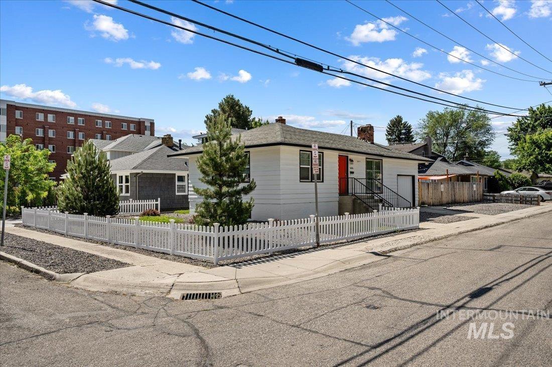 1404 S Joyce St, Boise, Idaho 83706, 4 Bedrooms, 2 Bathrooms, Residential For Sale, Price $699,900, 98962009