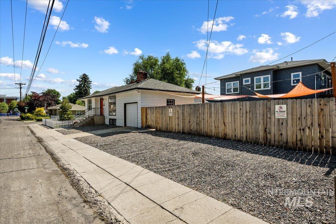 1404 S Joyce St, Boise, Idaho 83706, 4 Bedrooms, 2 Bathrooms, Residential For Sale, Price $699,900, 98962009