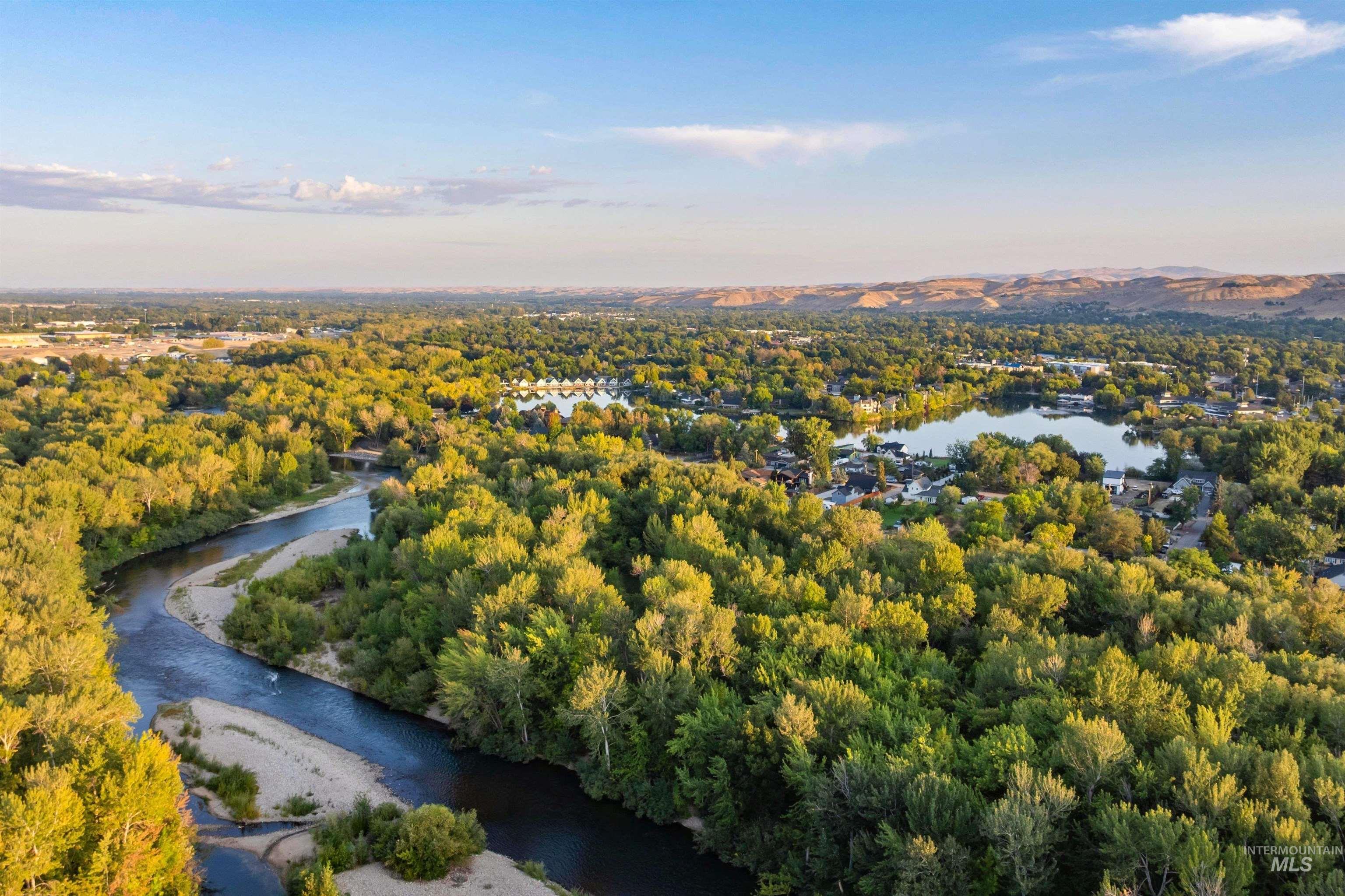 5303 W Wylie Lane, Boise, Idaho 83703-4320, 5 Bedrooms, 4 Bathrooms, Residential For Sale, Price $1,295,000, 98962010