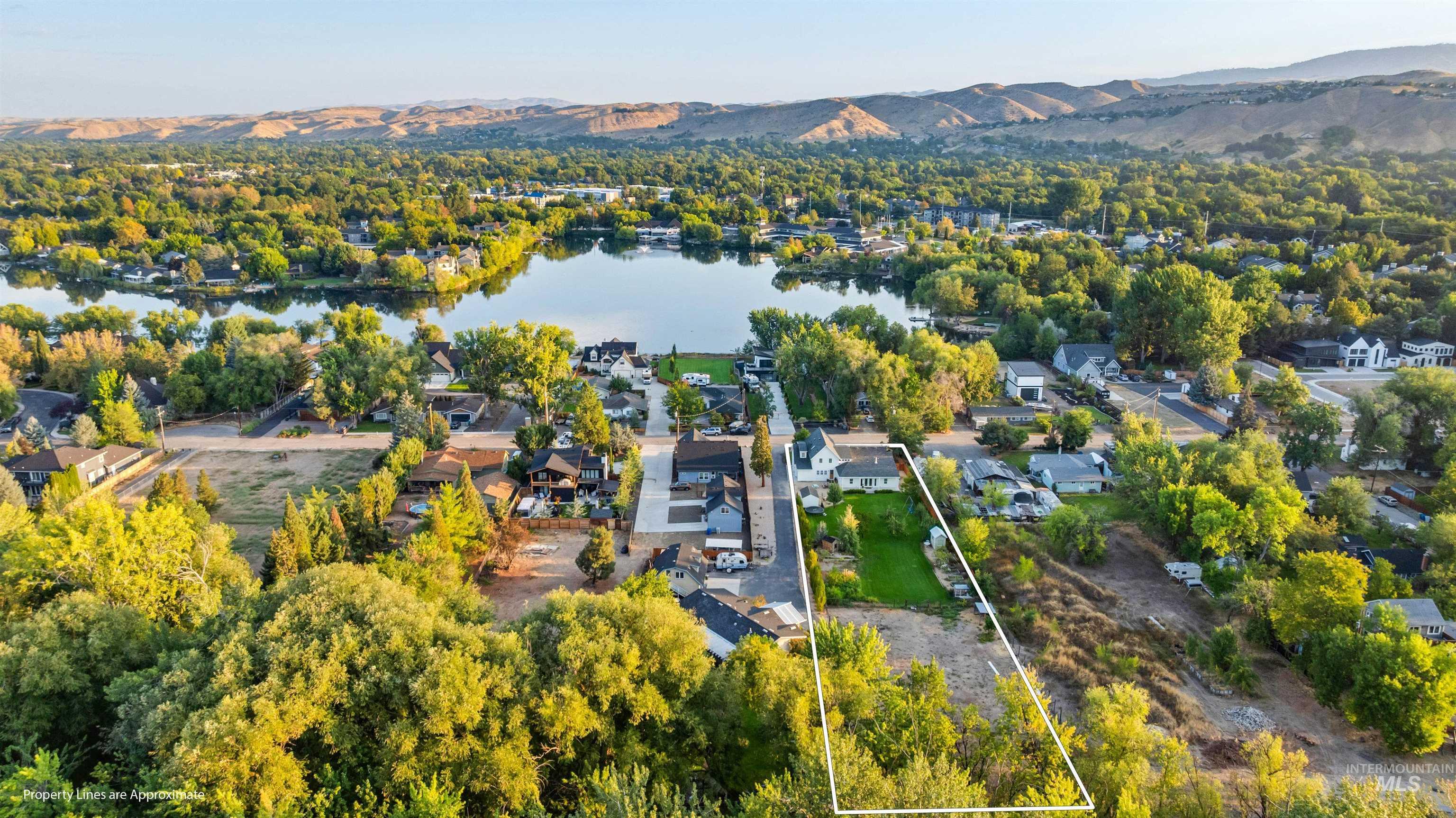 5303 W Wylie Lane, Boise, Idaho 83703-4320, 5 Bedrooms, 4 Bathrooms, Residential For Sale, Price $1,295,000, 98962010
