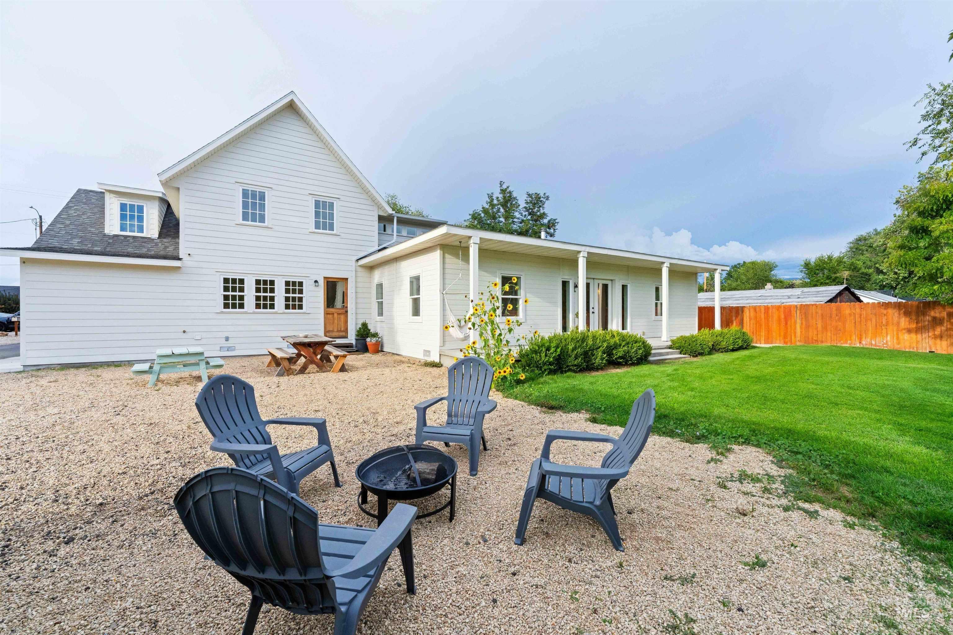 5303 W Wylie Lane, Boise, Idaho 83703-4320, 5 Bedrooms, 4 Bathrooms, Residential For Sale, Price $1,295,000, 98962010