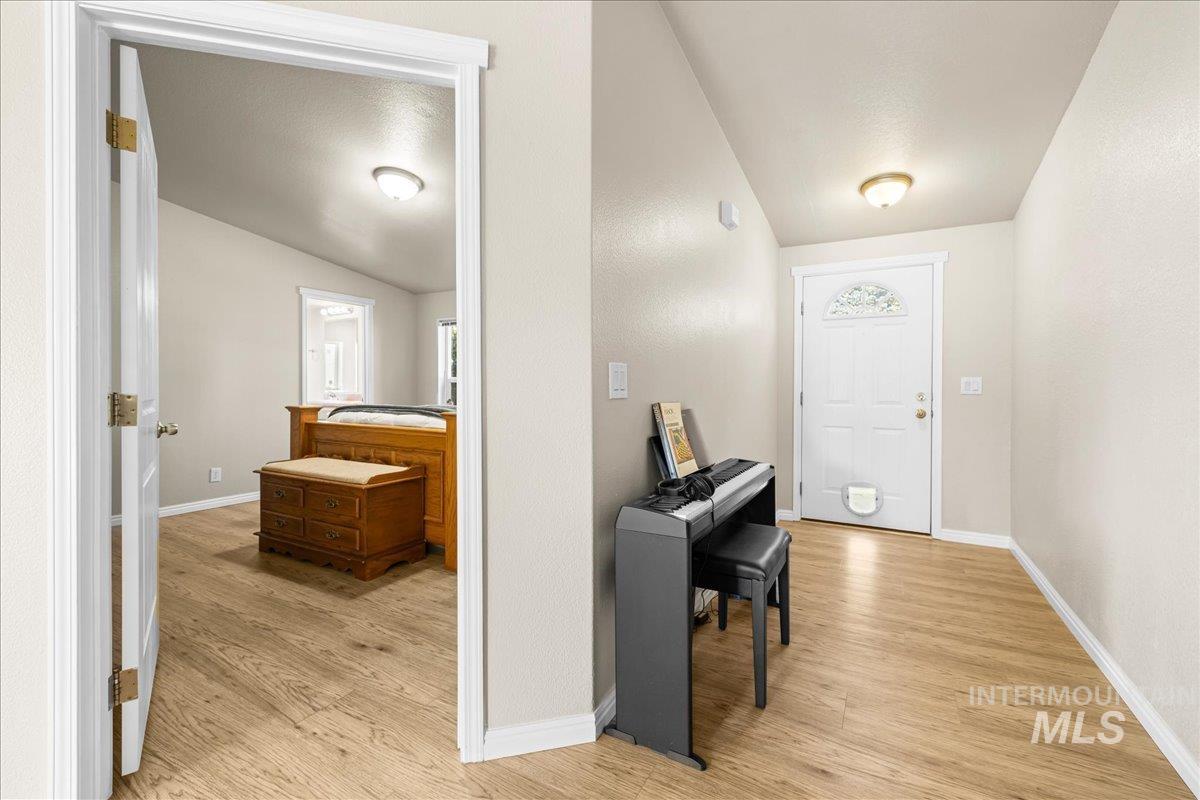6803 Glendale Rd, Melba, Idaho 83641, 4 Bedrooms, 2 Bathrooms, Residential For Sale, Price $675,000, 98962011