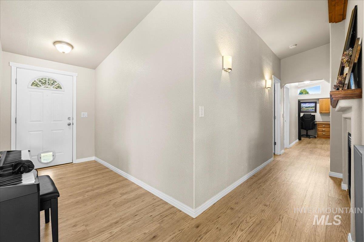 6803 Glendale Rd, Melba, Idaho 83641, 4 Bedrooms, 2 Bathrooms, Residential For Sale, Price $675,000, 98962011