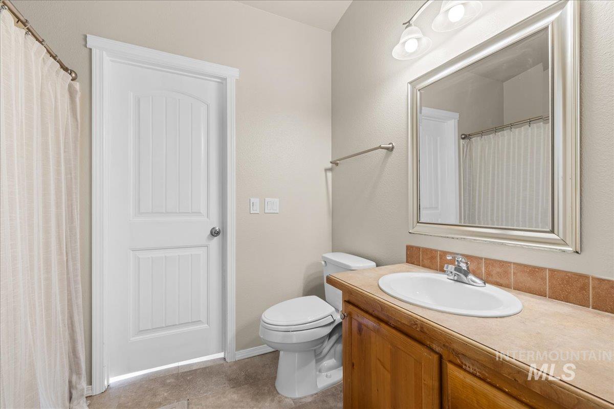 6803 Glendale Rd, Melba, Idaho 83641, 4 Bedrooms, 2 Bathrooms, Residential For Sale, Price $675,000, 98962011