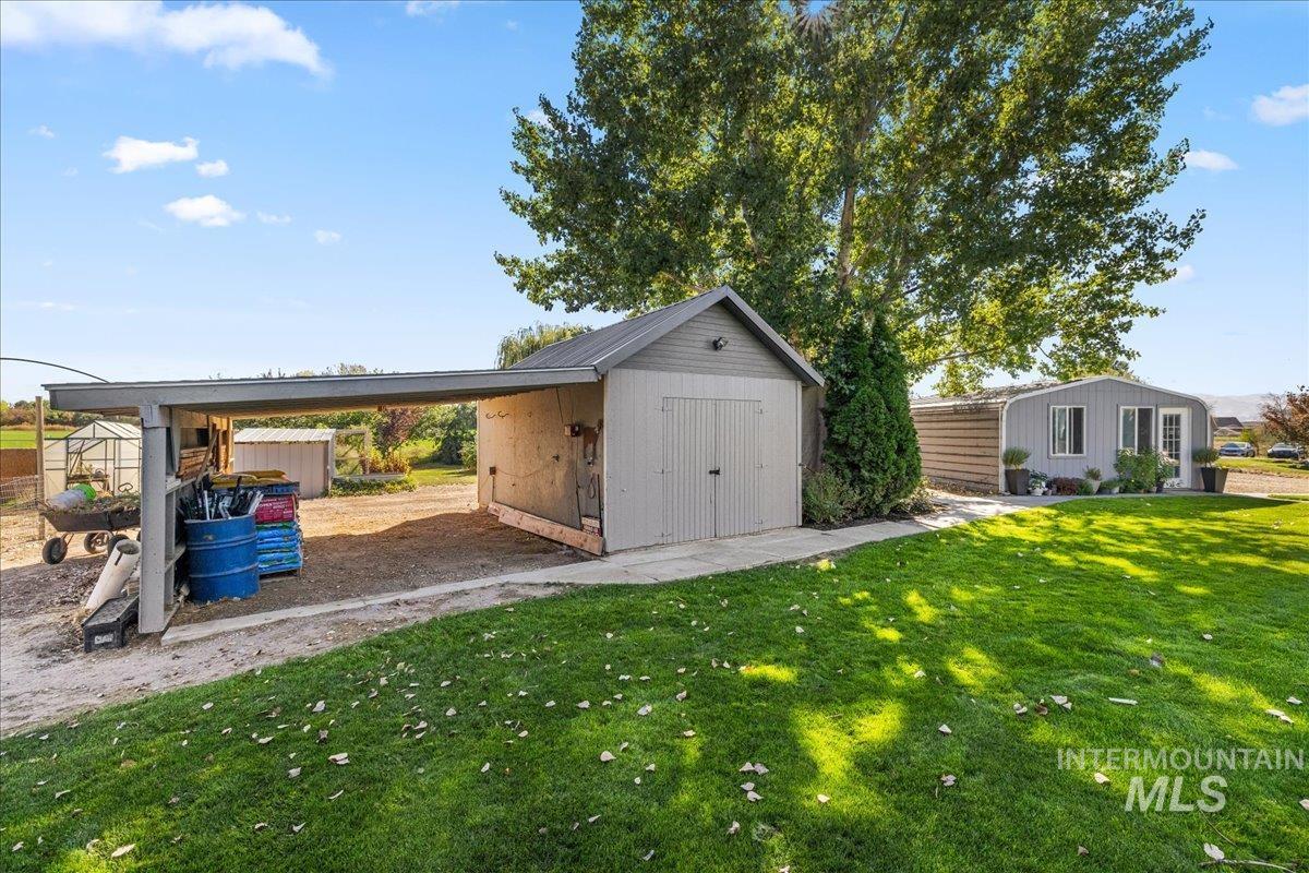6803 Glendale Rd, Melba, Idaho 83641, 4 Bedrooms, 2 Bathrooms, Residential For Sale, Price $675,000, 98962011