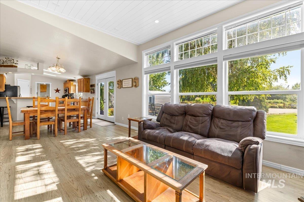 6803 Glendale Rd, Melba, Idaho 83641, 4 Bedrooms, 2 Bathrooms, Residential For Sale, Price $675,000, 98962011