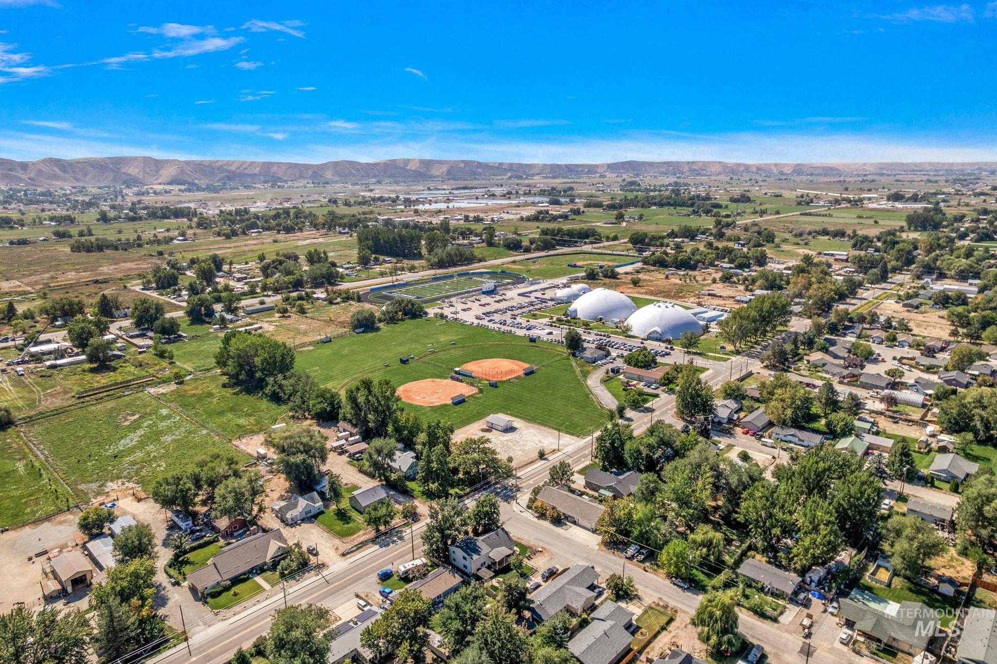 View of property location with a mountainous background