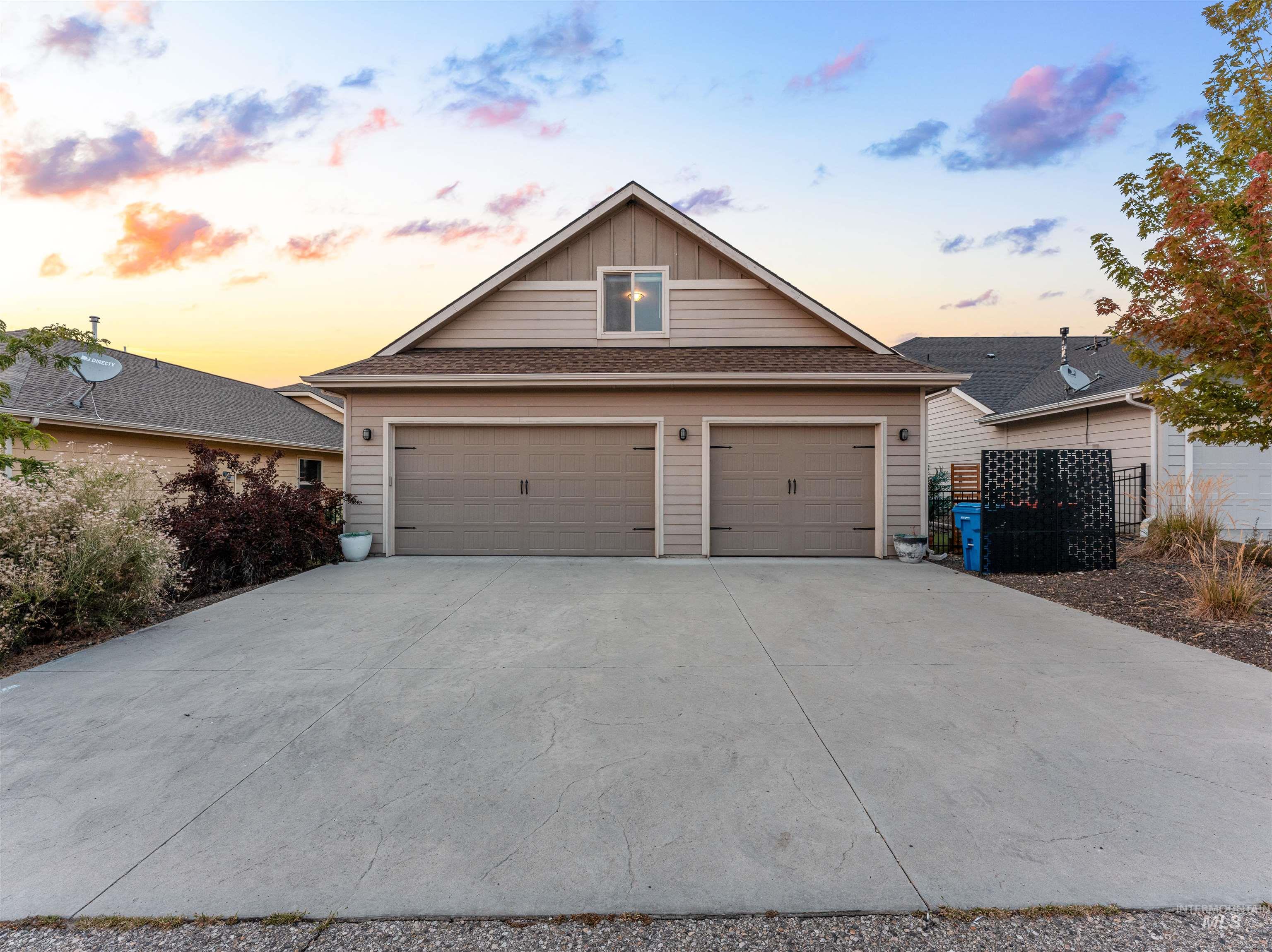 5917 W Beaufort St, Boise, Idaho 83714, 4 Bedrooms, 2.5 Bathrooms, Residential For Sale, Price $550,000, 98962024