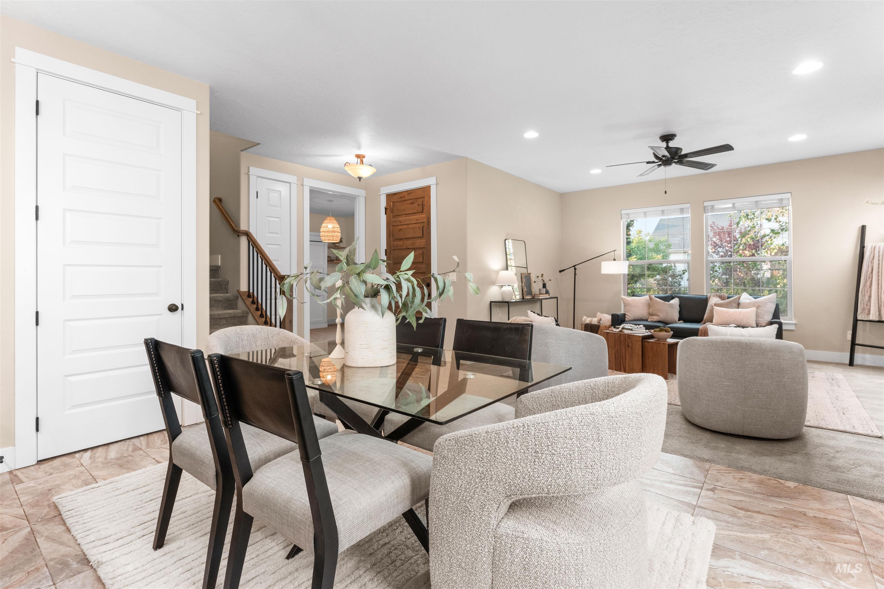 5917 W Beaufort St, Boise, Idaho 83714, 4 Bedrooms, 2.5 Bathrooms, Residential For Sale, Price $550,000, 98962024