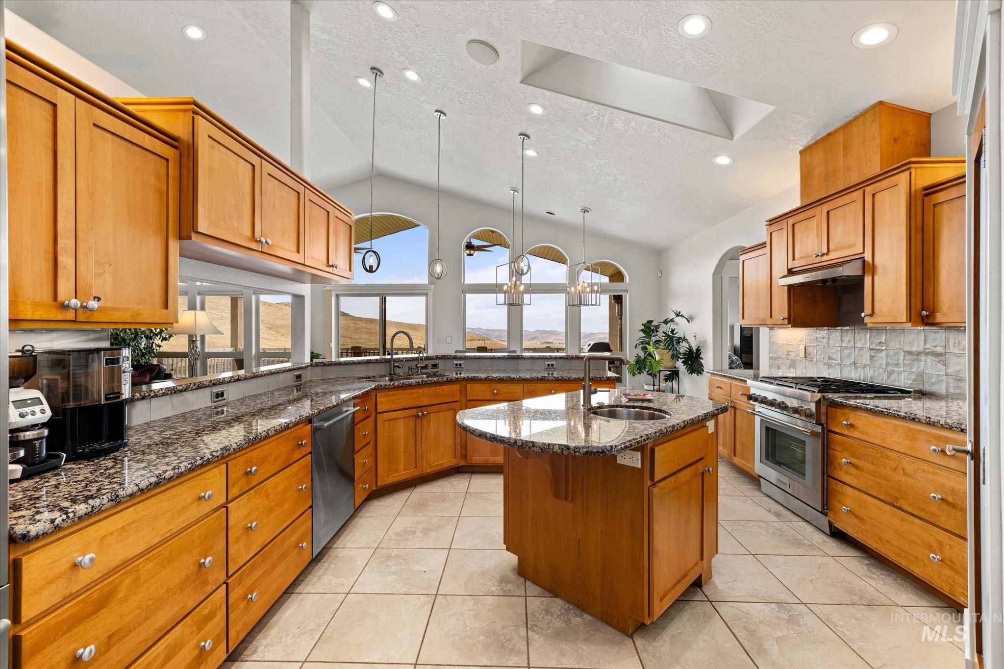 14775 N Cartwright, Boise, Idaho 83714, 5 Bedrooms, 3.5 Bathrooms, Residential For Sale, Price $2,495,000, 98962028