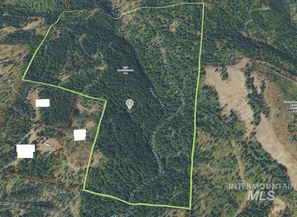 Map / location featuring property parcel outlined