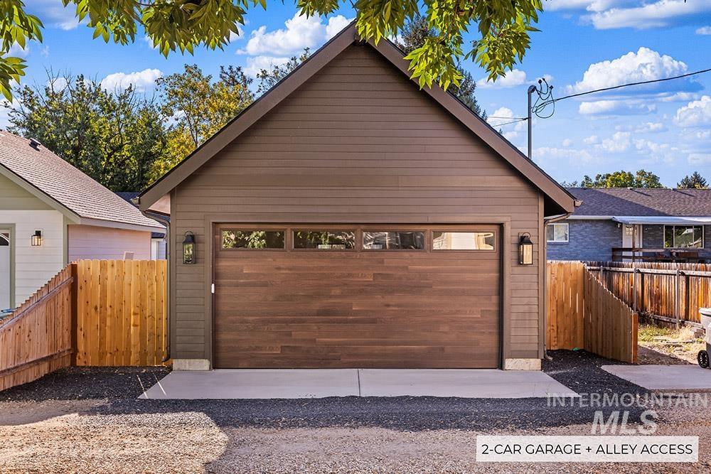 2206 N 20th, Boise, Idaho 83702-0833, 4 Bedrooms, 2.5 Bathrooms, Residential For Sale, Price $1,089,000, 98962035