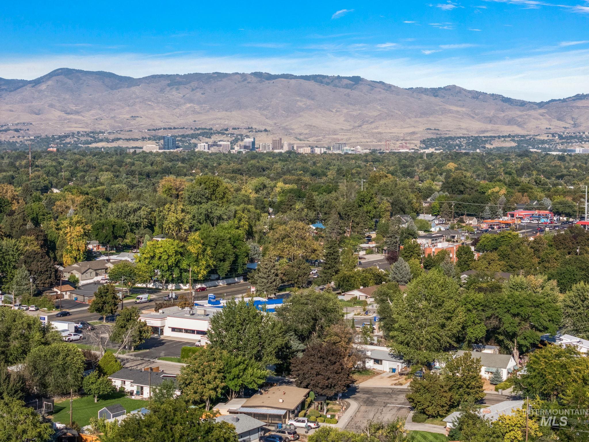 6429 Kirkwood, Boise, Idaho 83709, 4 Bedrooms, 2 Bathrooms, Residential For Sale, Price $525,000, 98962037