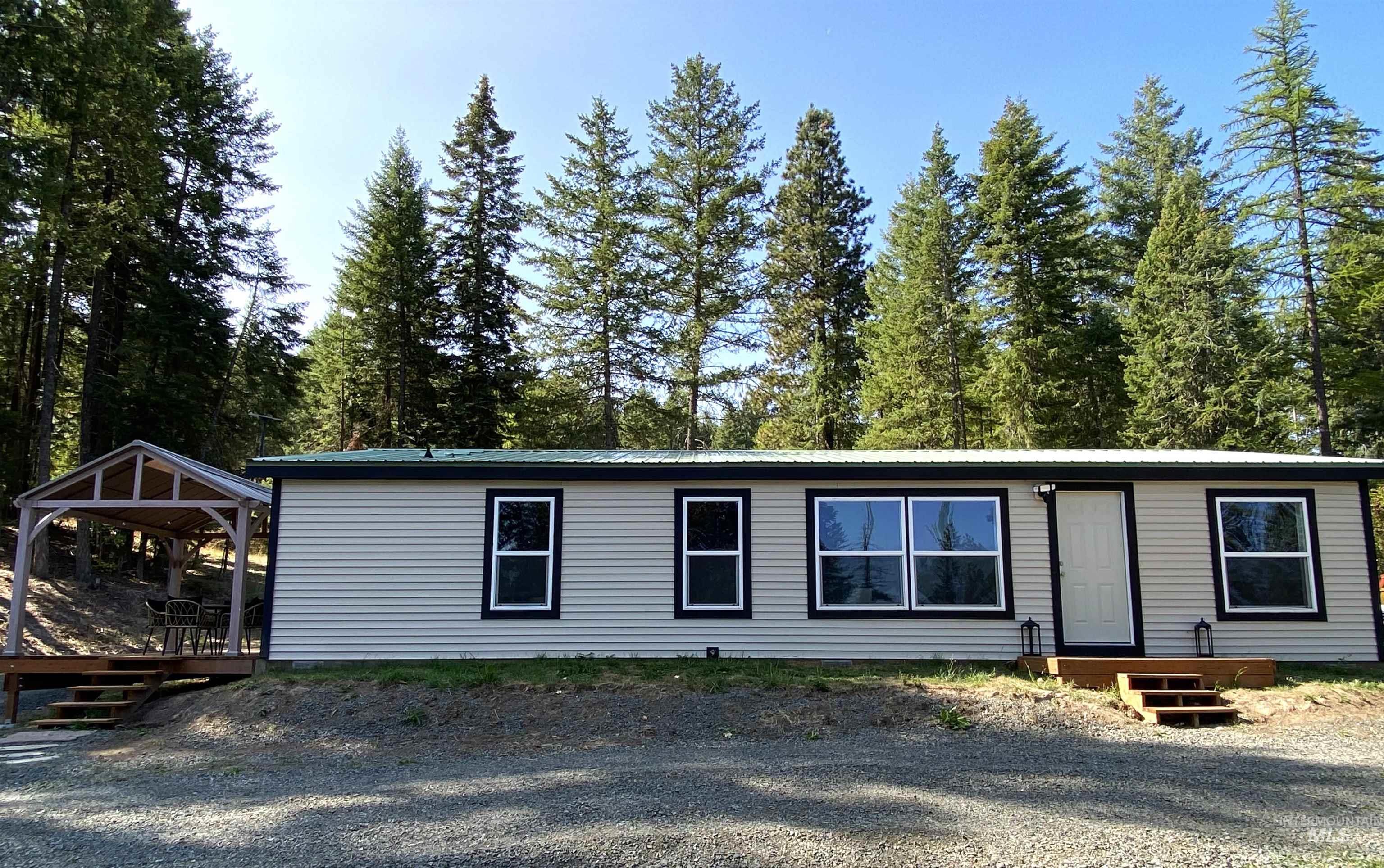 1007 W Hatter Creek, Princeton, Idaho 83857, 3 Bedrooms, 2 Bathrooms, Residential For Sale, Price $399,000, 98962042