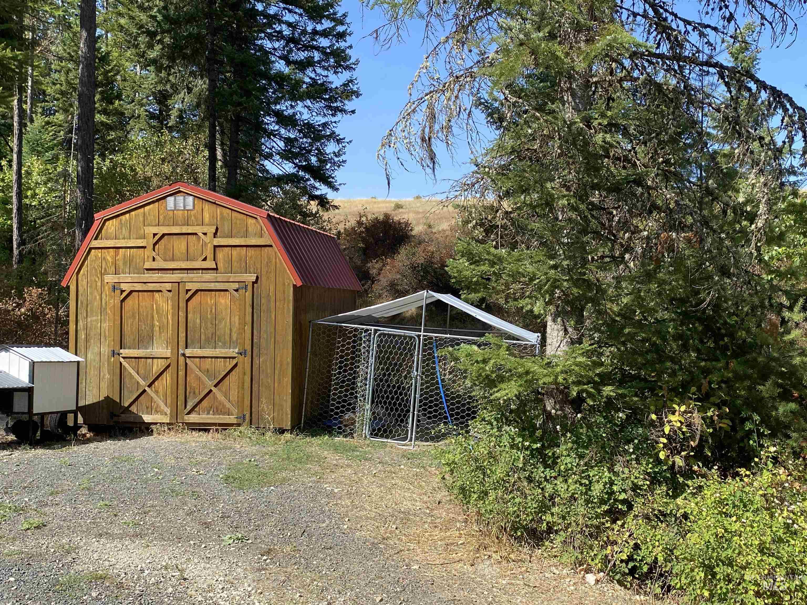 1007 W Hatter Creek, Princeton, Idaho 83857, 3 Bedrooms, 2 Bathrooms, Residential For Sale, Price $399,000, 98962042