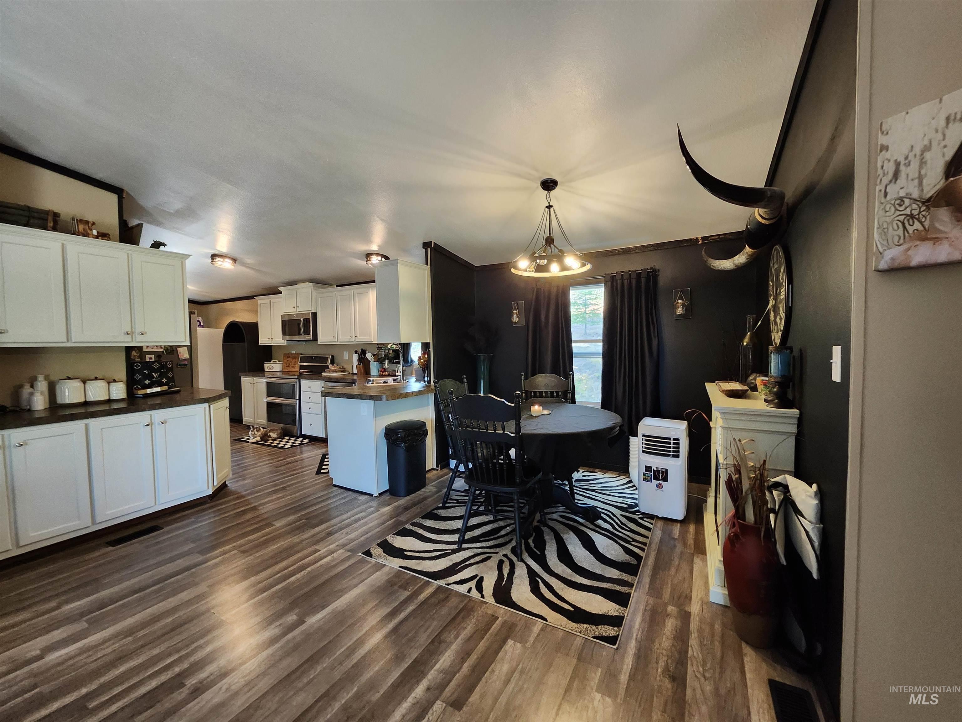 1007 W Hatter Creek, Princeton, Idaho 83857, 3 Bedrooms, 2 Bathrooms, Residential For Sale, Price $399,000, 98962042